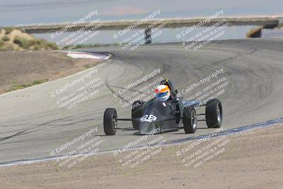 media/Jun-05-2022-CalClub SCCA (Sun) [[19e9bfb4bf]]/Group 3/Race/